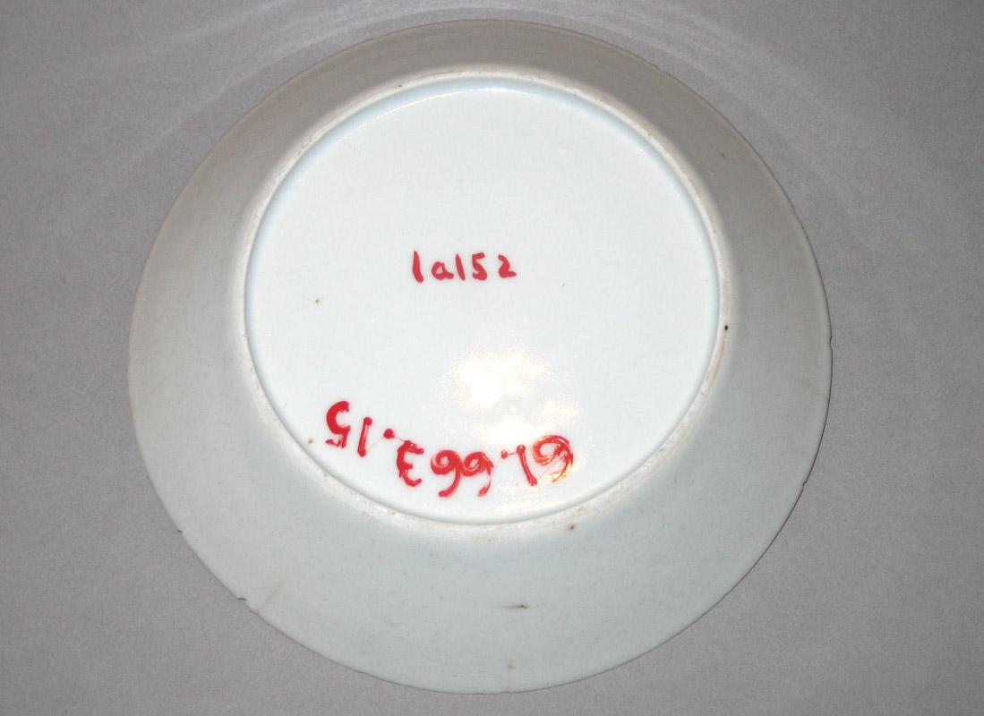 1961.0663.015 Porcelain Saucer underside
