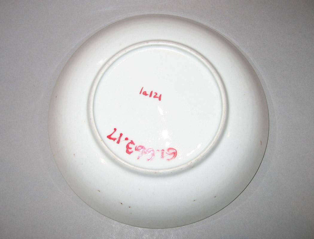 1961.0663.017 Porcelain Saucer underside