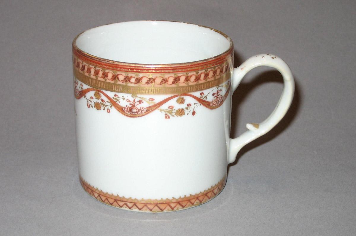 1961.0663.019 Porcelain Coffee Cup