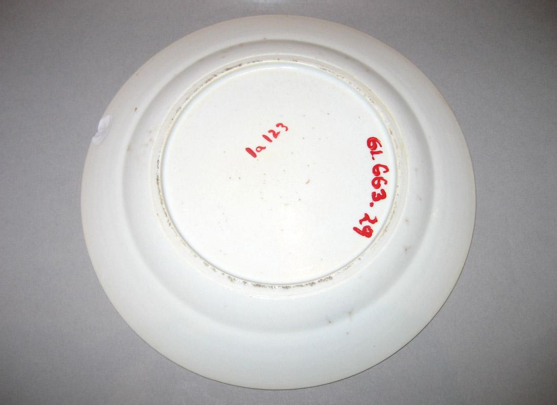 1961.0663.029 Porcelain Plate underside