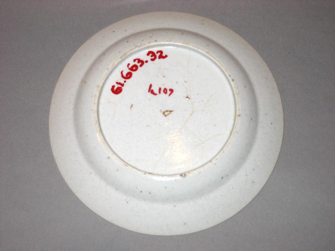 1961.0663.032 Plate underside