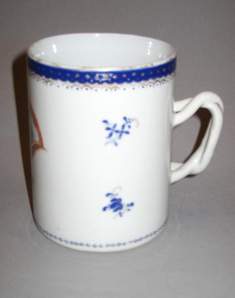 1961.0666.009 Porcelain Mug