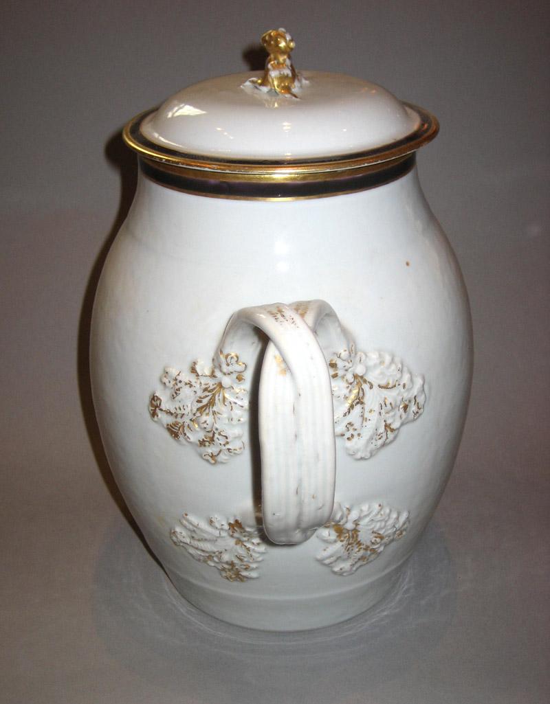 1961.0669.001 Porcelain Jug handle
