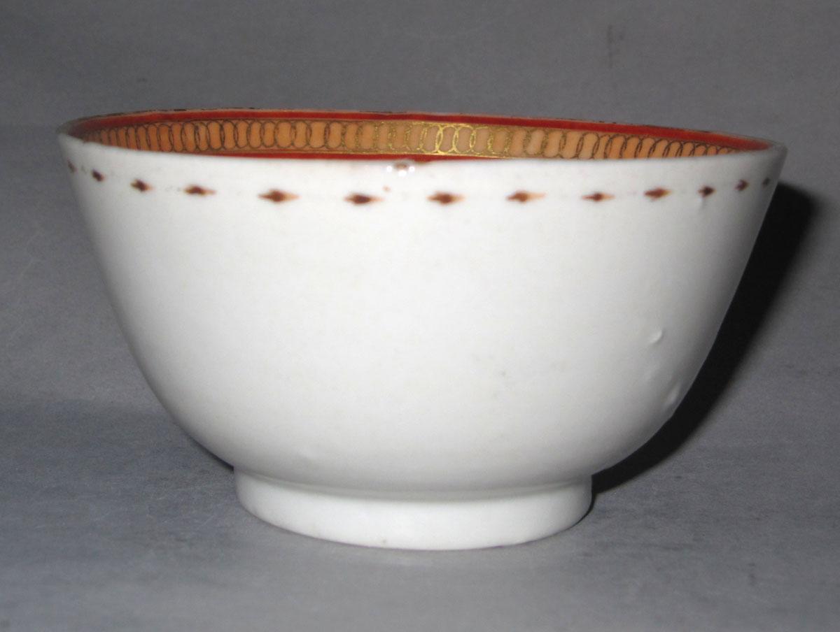 1961.0670.002 Porcelain teabowl face 2