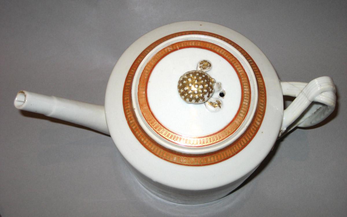 1961.0670.016 Teapot upper