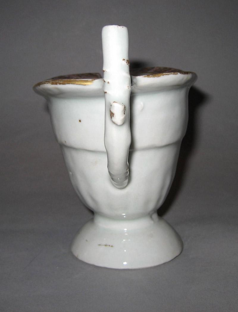1961.0673.001 Cream or milk jug handle
