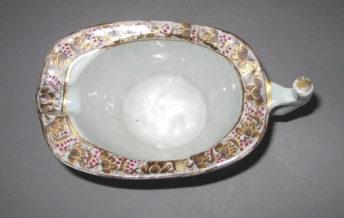 1961.0673.001 Cream or milk jug upper