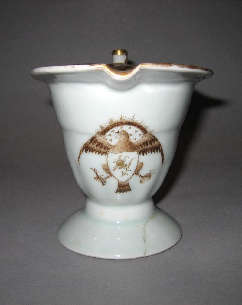1961.0673.002 Cream or milk jug front