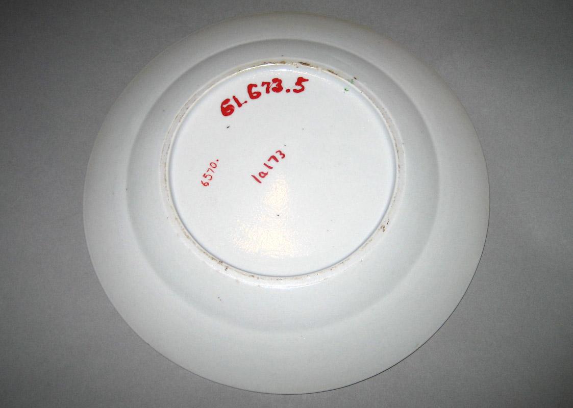 1961.0673.005 Plate underside