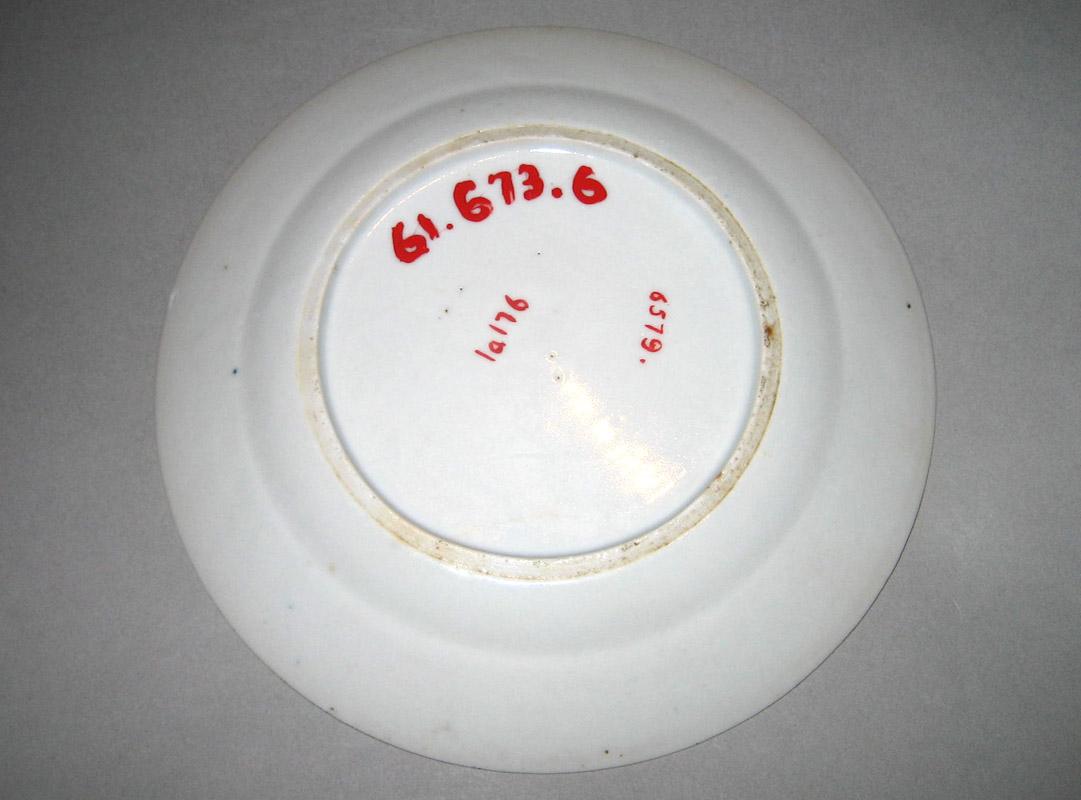 1961.0673.006 Porcelain Plate underside