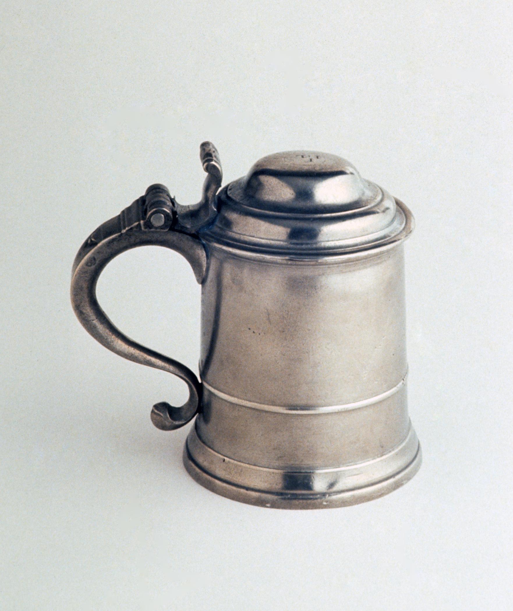 1955.0048.028 Pewter tankard