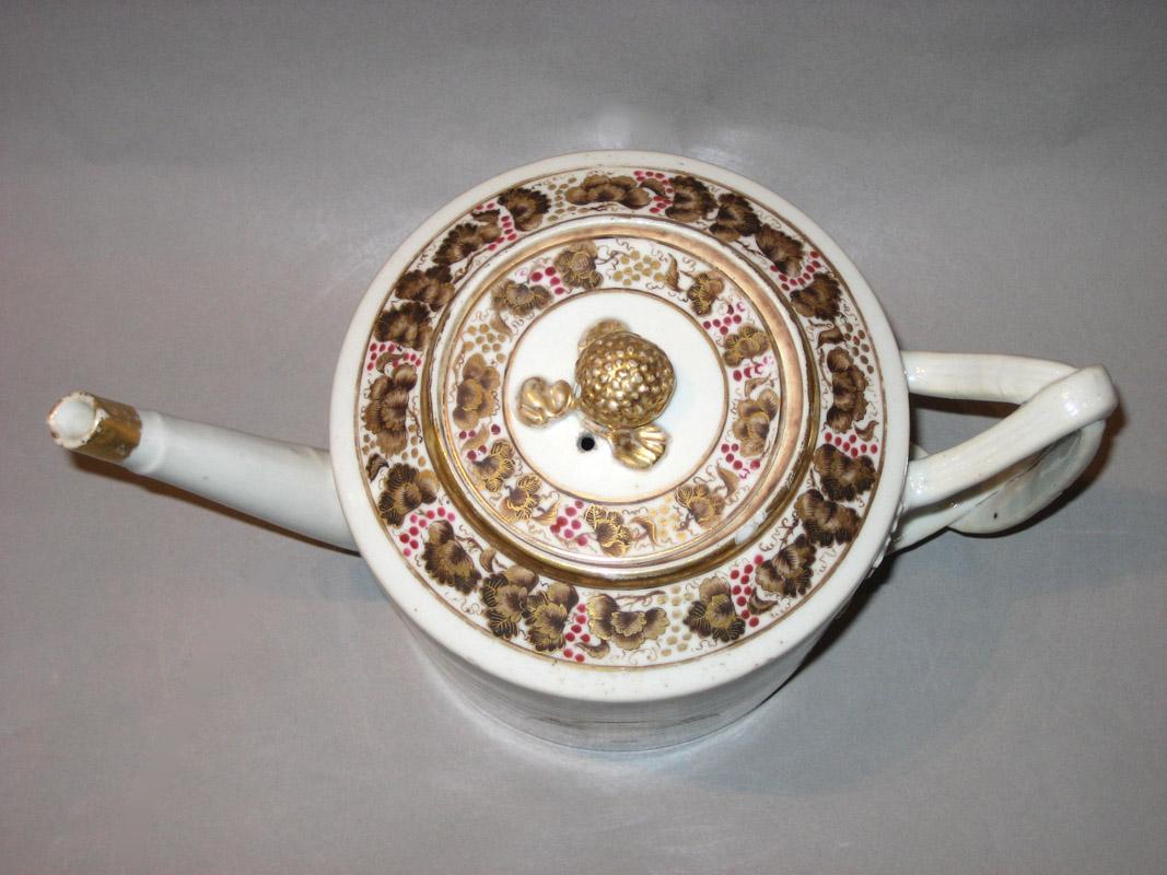 1961.0673.025 Teapot upper