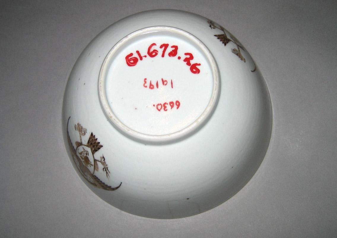 1961.0673.026 Porcelain Bowl underside