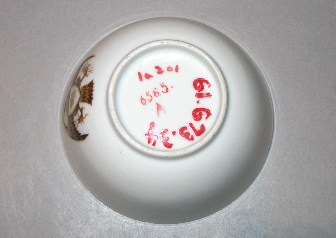 1961.0673.034 Teabowl underside