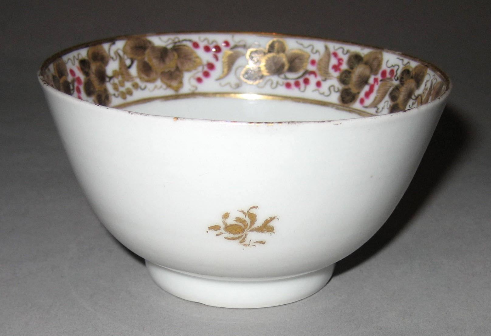 1961.0673.035 Teacup view 2