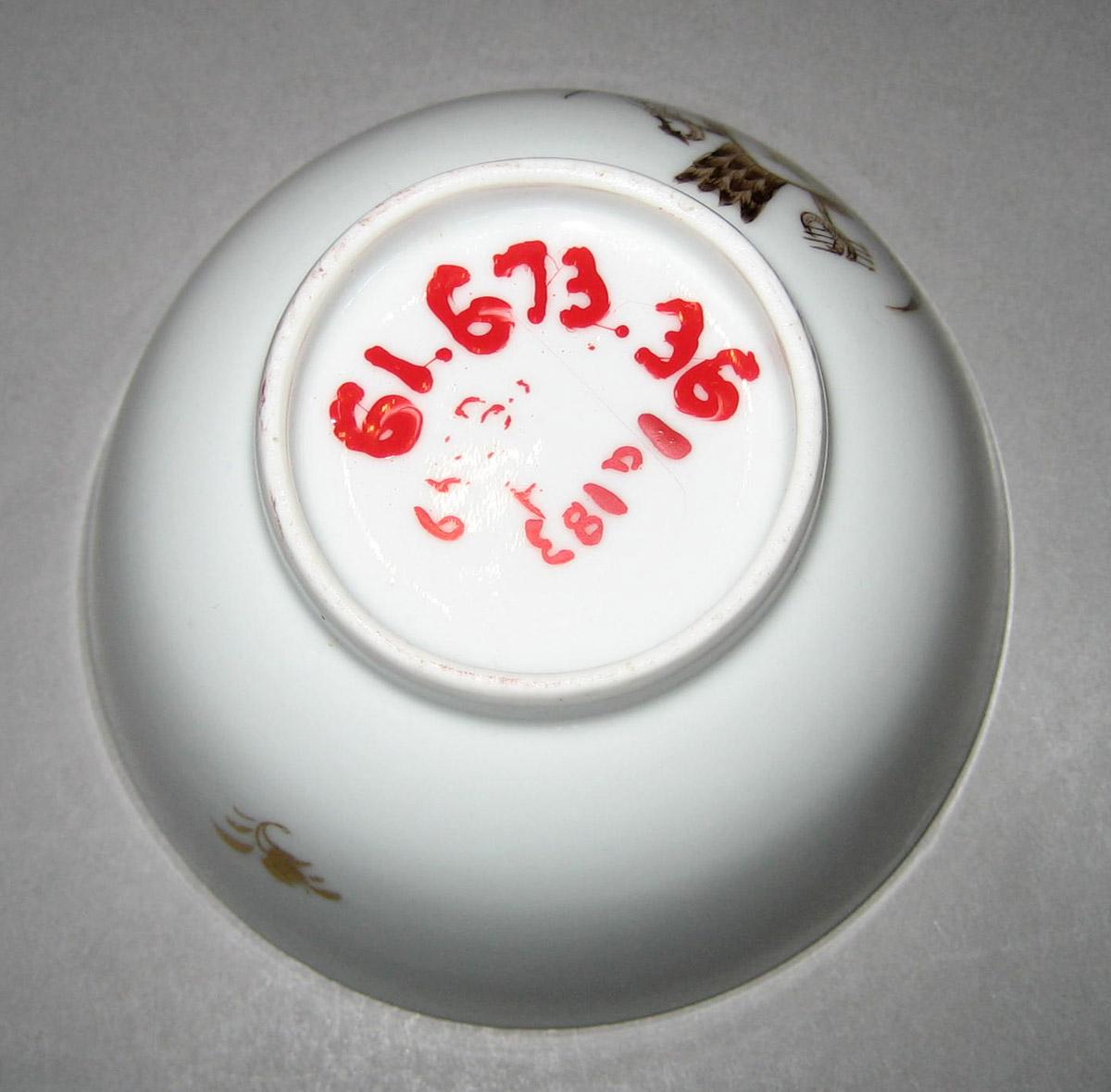 1961.0673.036 Teabowl underside