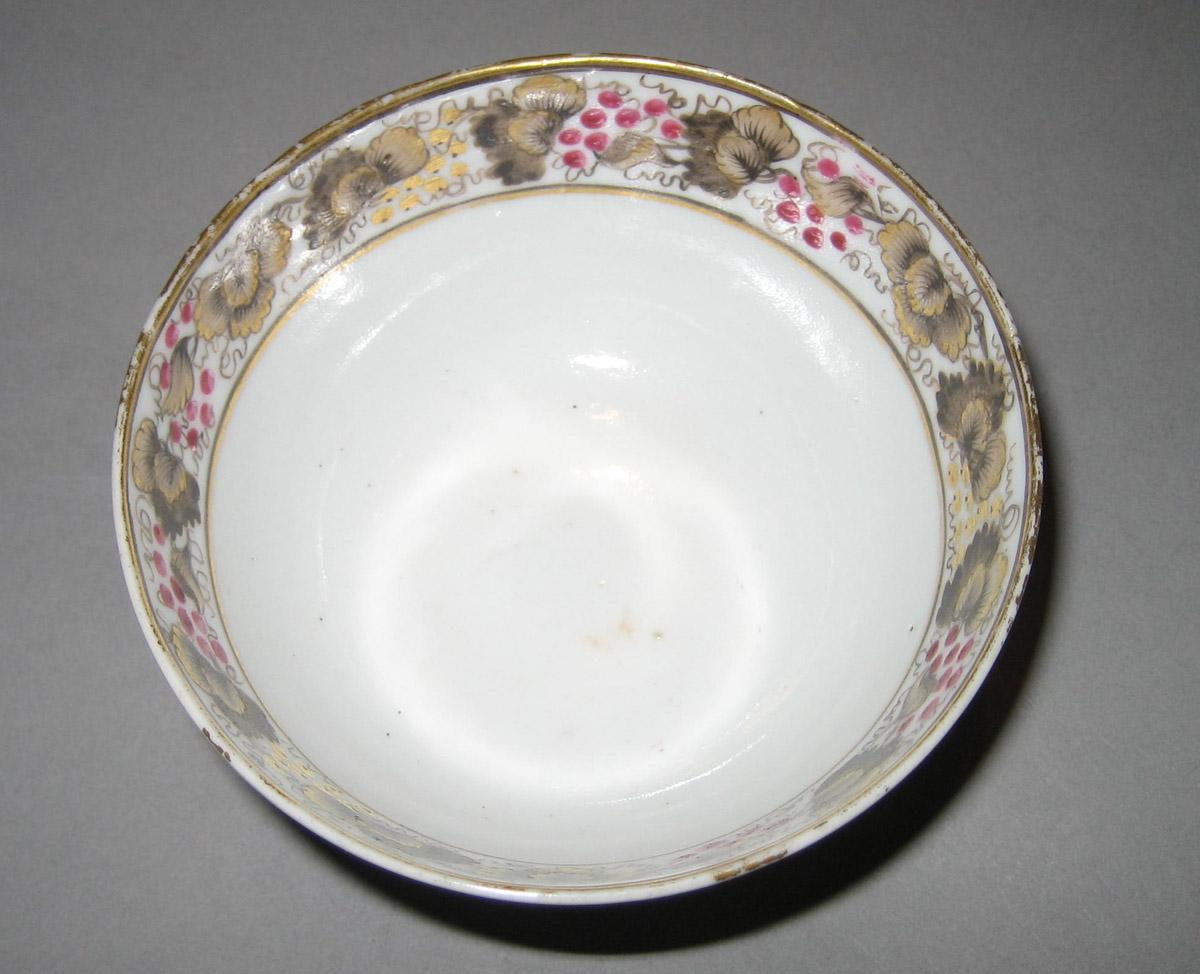 1961.0673.037 Porcelain Teabowl upper