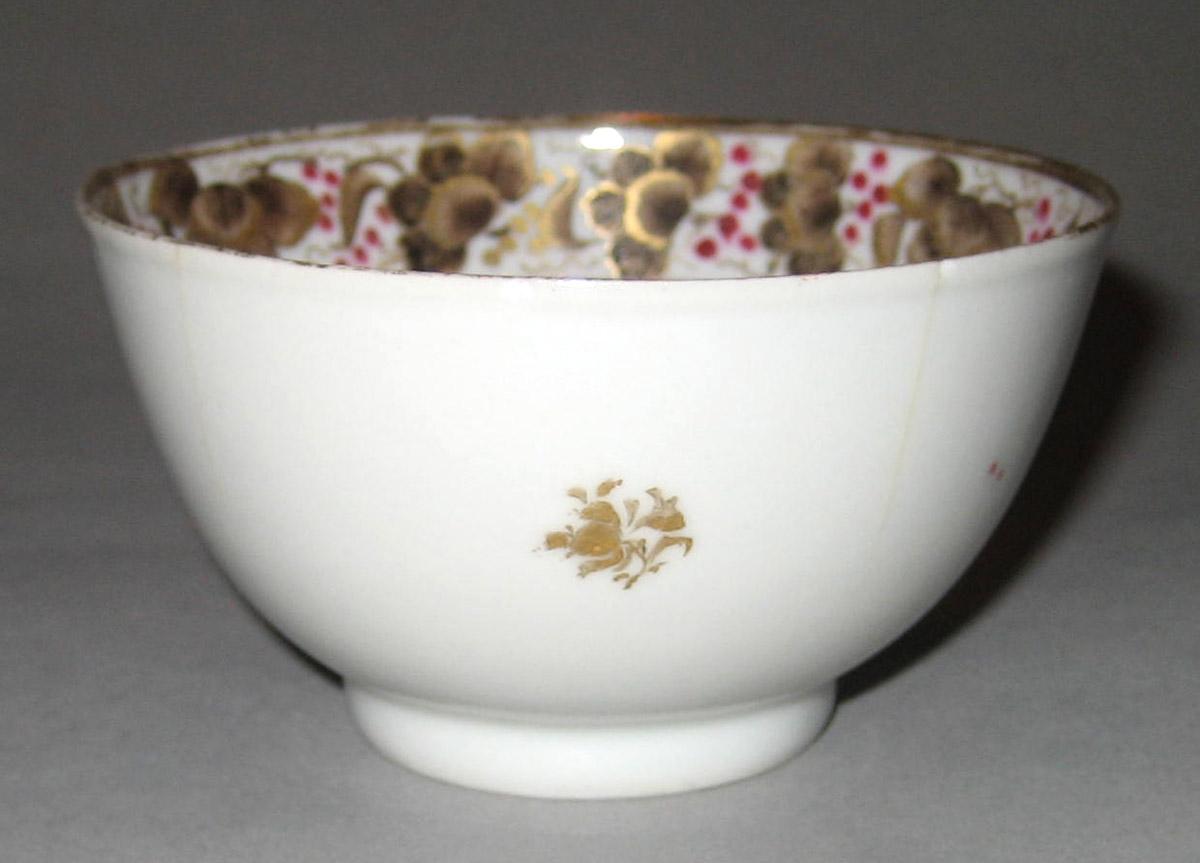 1961.0673.038 Teabowl view 2