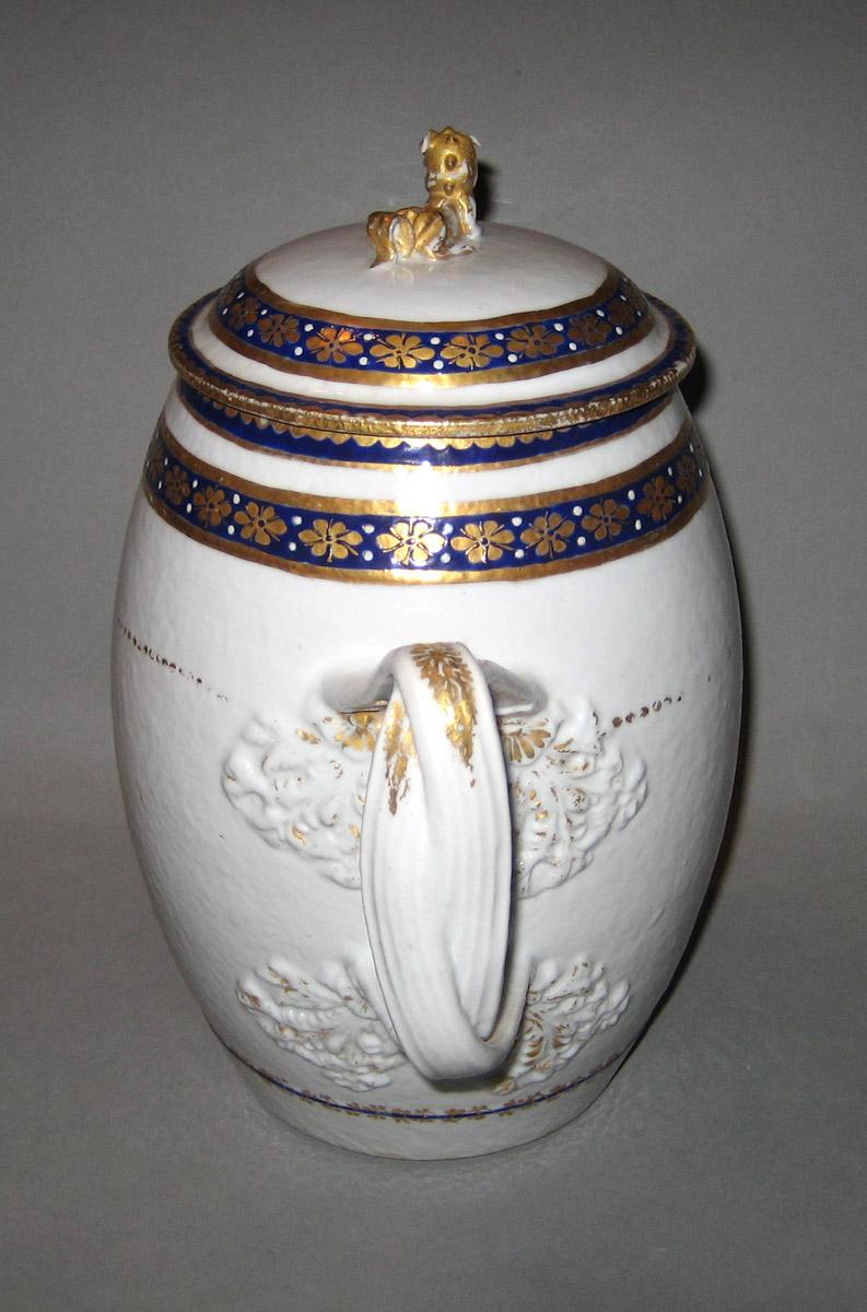 1961.0678.002 A, B Porcelain Jug handle