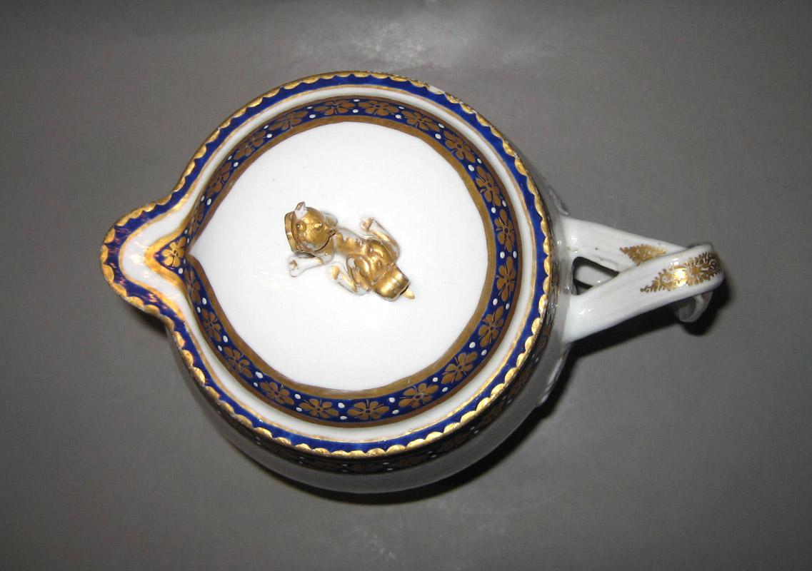 1961.0678.002 A, B Porcelain Jug top