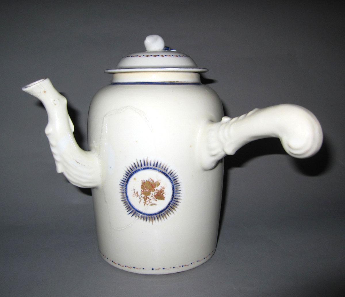 1961.0681 A,B Porcelain chocolate pot