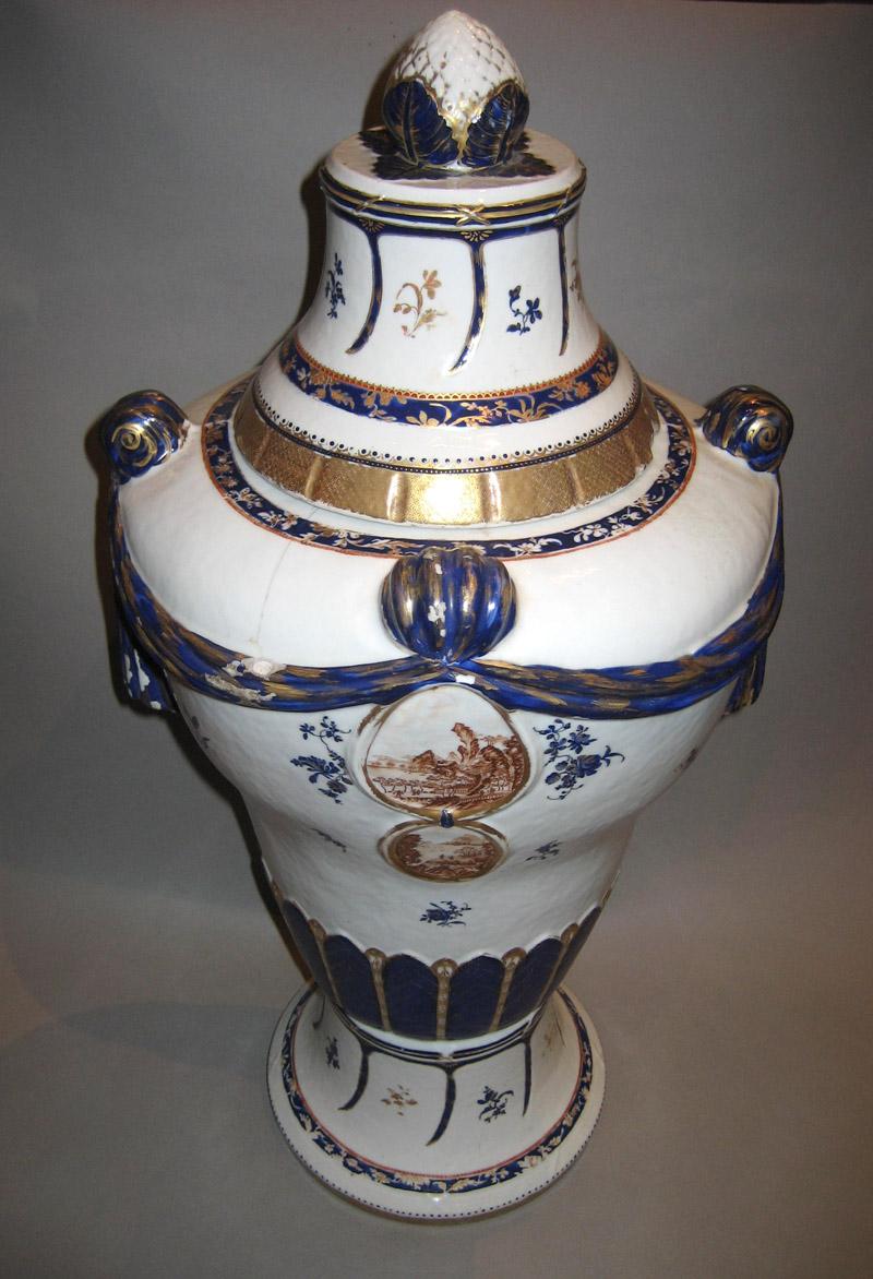 1961.0690 A, B Porcelain Urn and cover