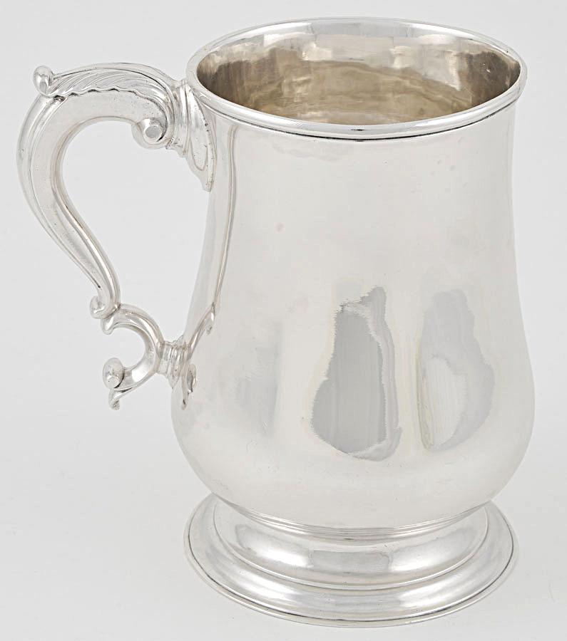 1961.0694 Silver Cann side 2