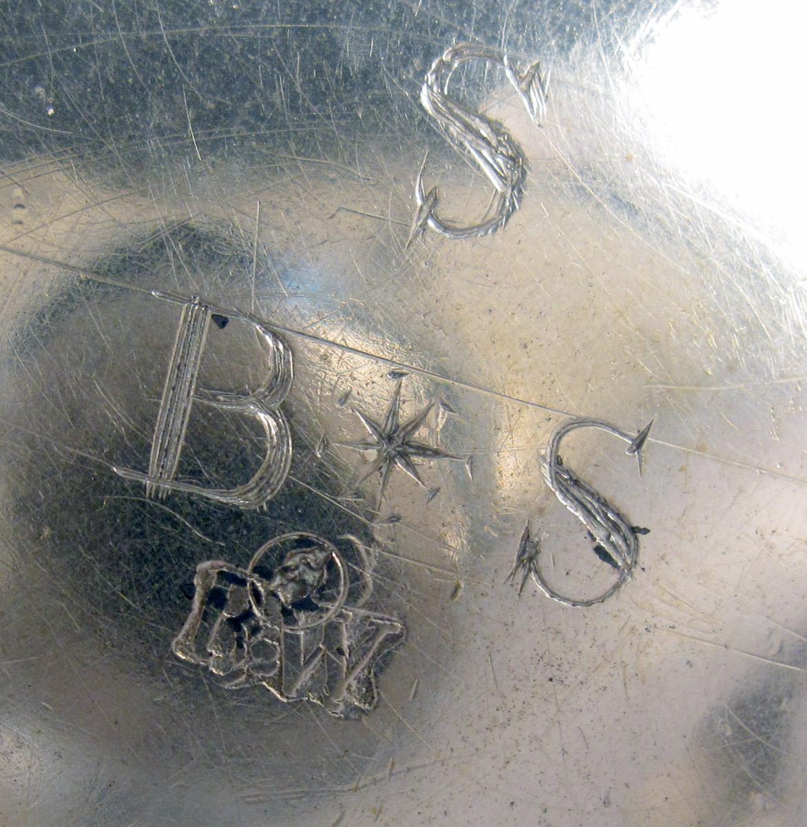 1961.0695 Silver Cann mark and engraving