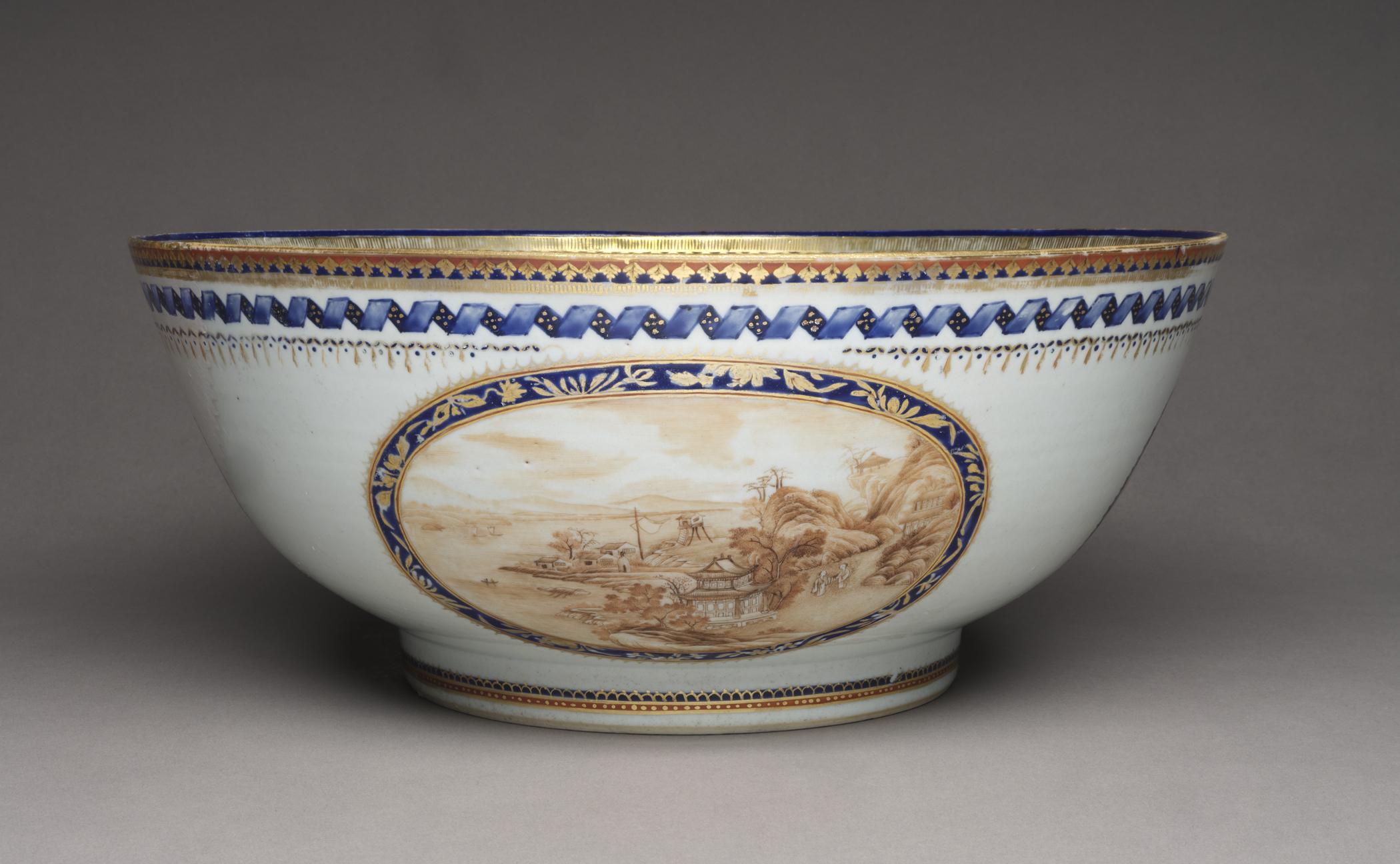 1961.0700.001 Bowl, view 2