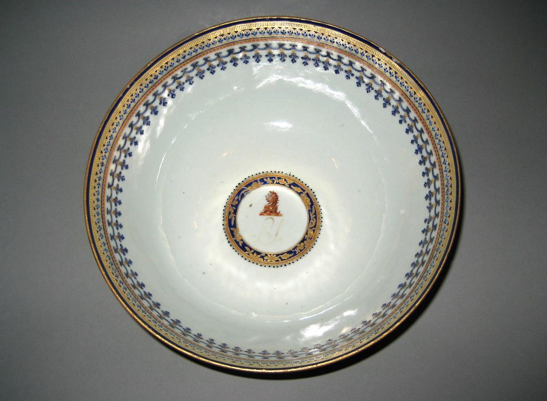 1961.0700.003 Bowl upper