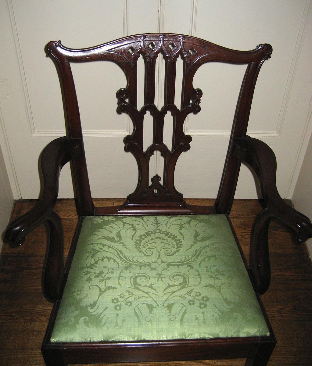 1961.0805 chair with seat 1984.0617.001 view 2