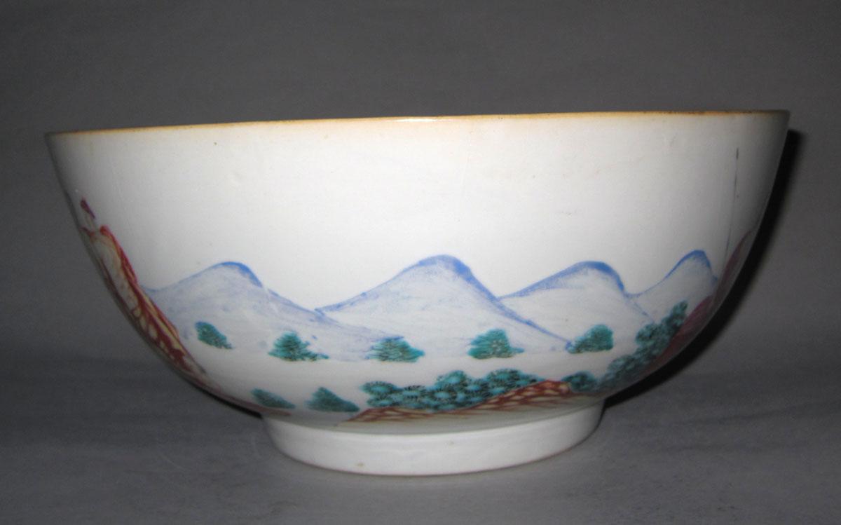 1961.0812 Porcelain bowl face 2
