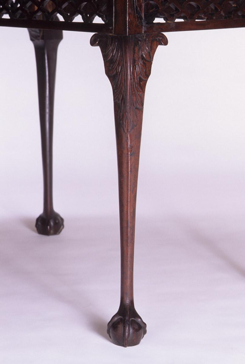 1961.0818 Table, detail