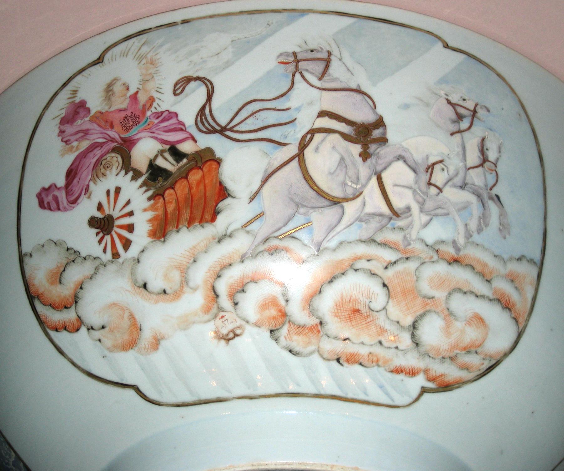 1961.0823 Porcelain punch bowl (side 1)
