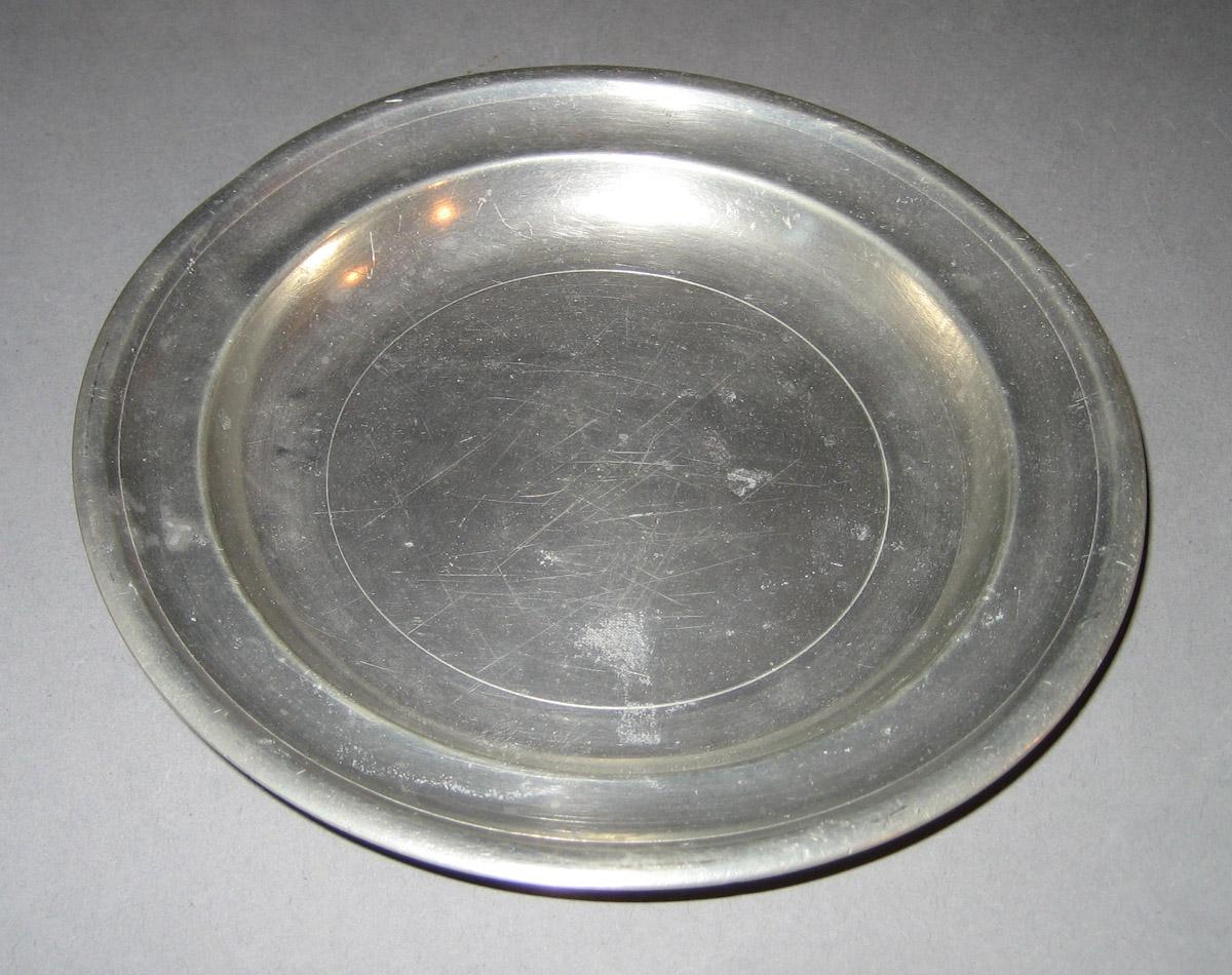 1955.0048.048 Plate