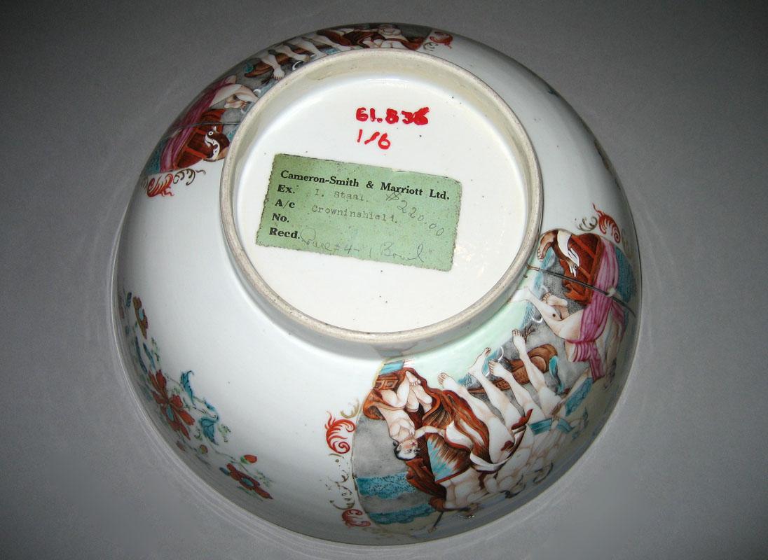 1961.0836 Bowl underside