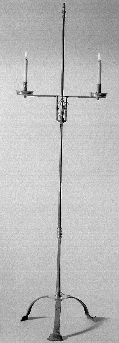 1961.0841 Candlestand