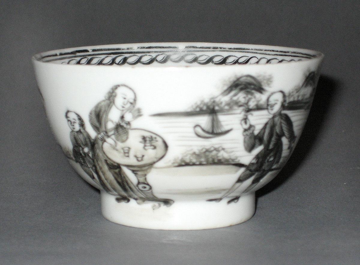 1961.0875.002 A Chinese porcelain teabowl