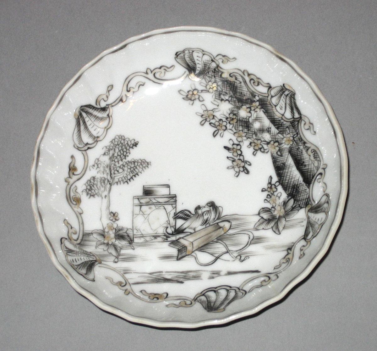 1961.0883.004 B Porcelain saucer