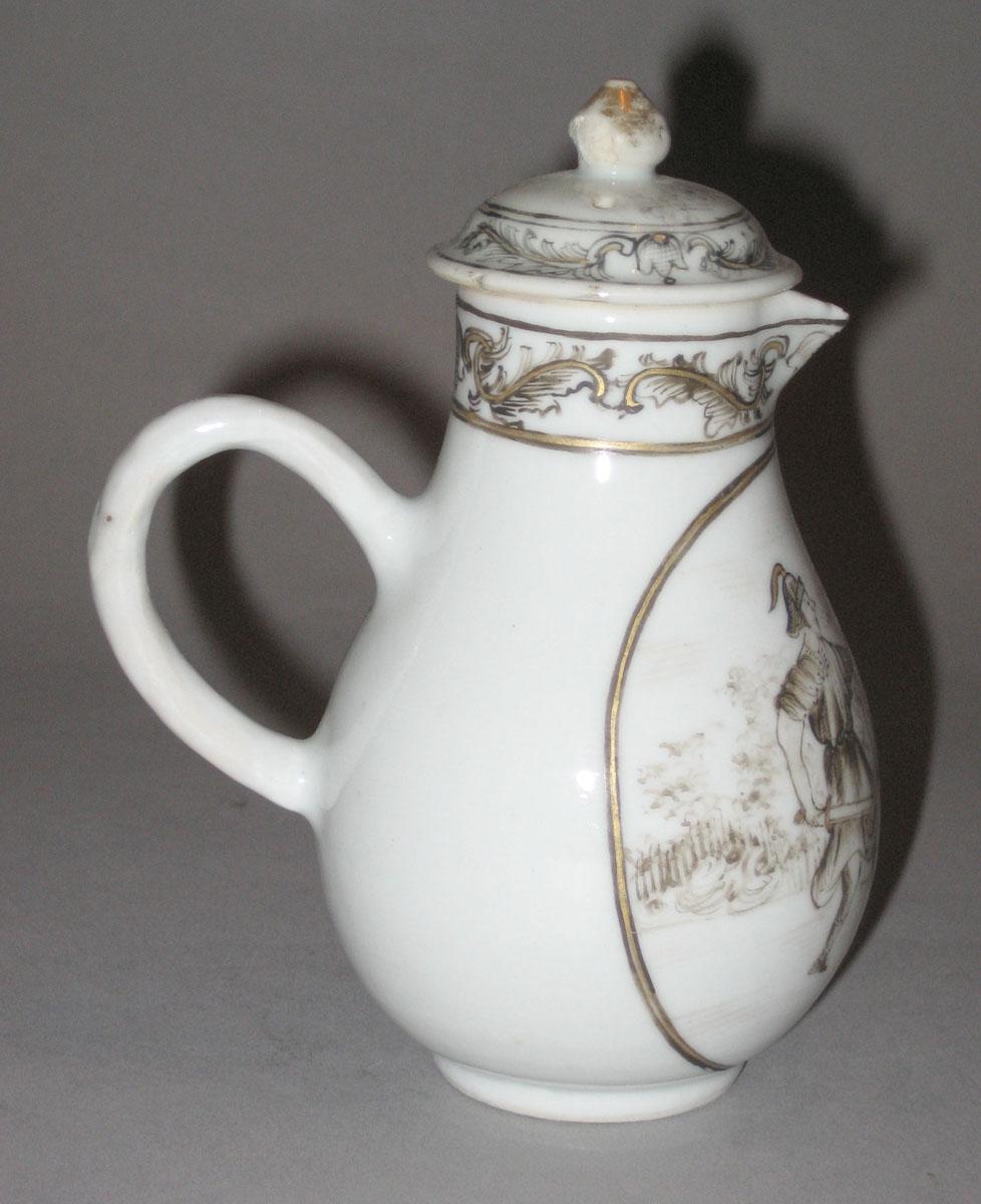 1961.0884 A, B Porcelain jug side 2