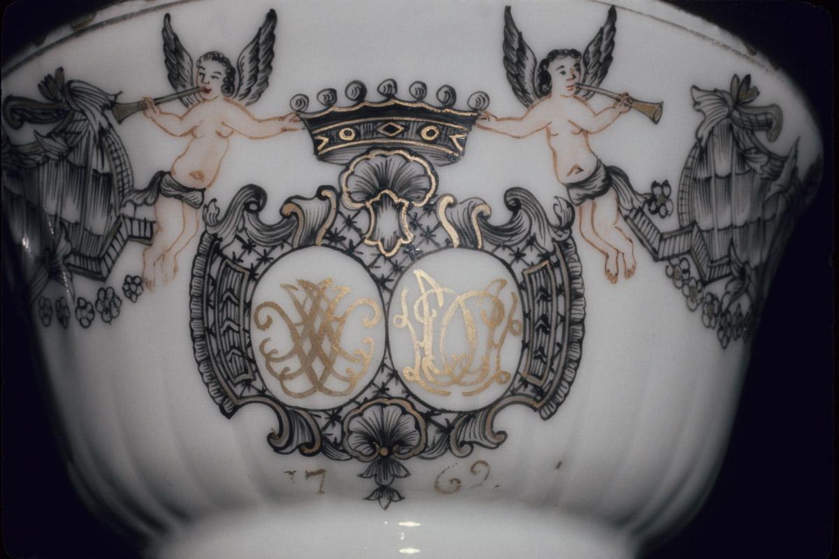 1961.0889 Bowl, detail