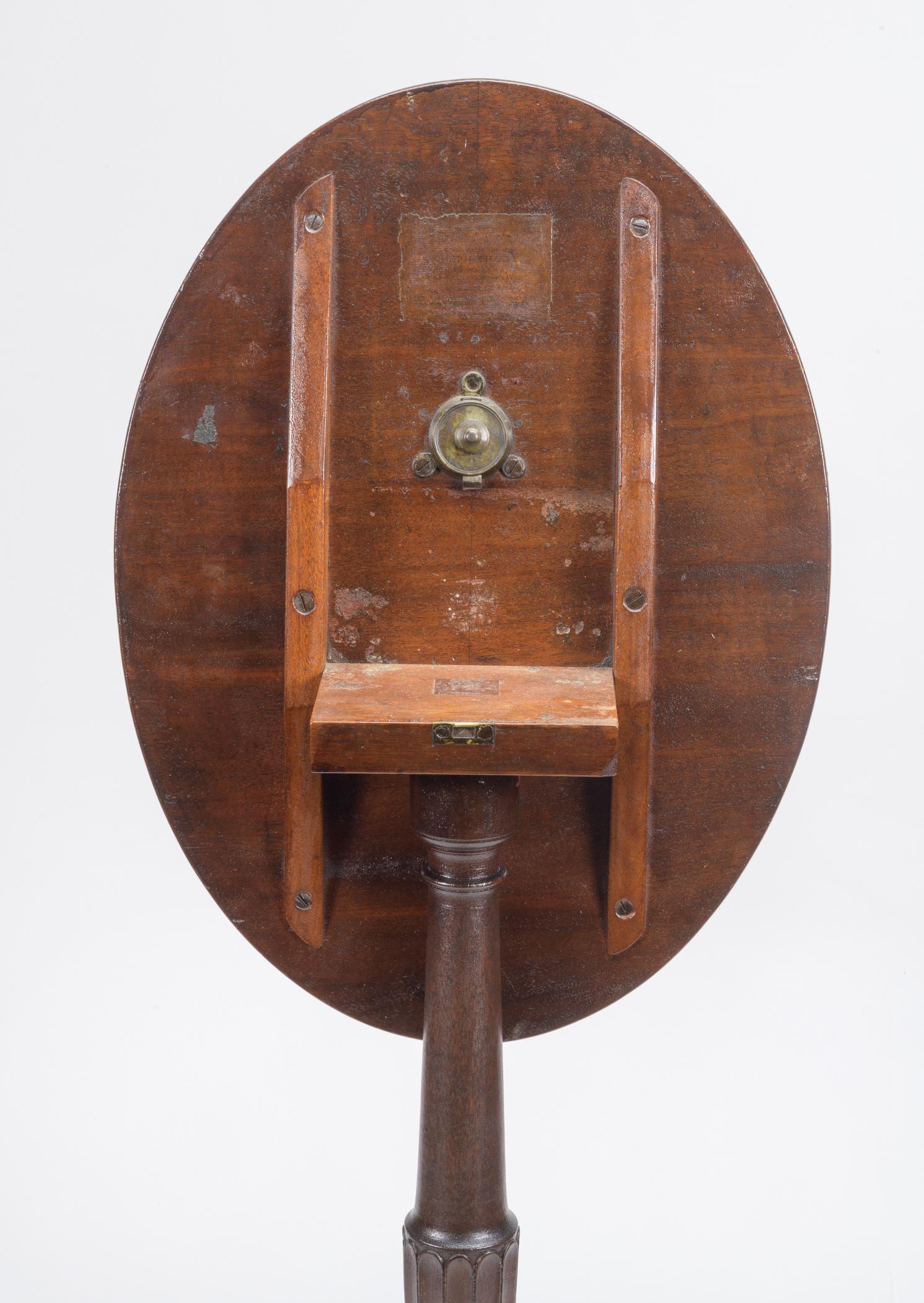 1952.0062 Candlestand, detail 1