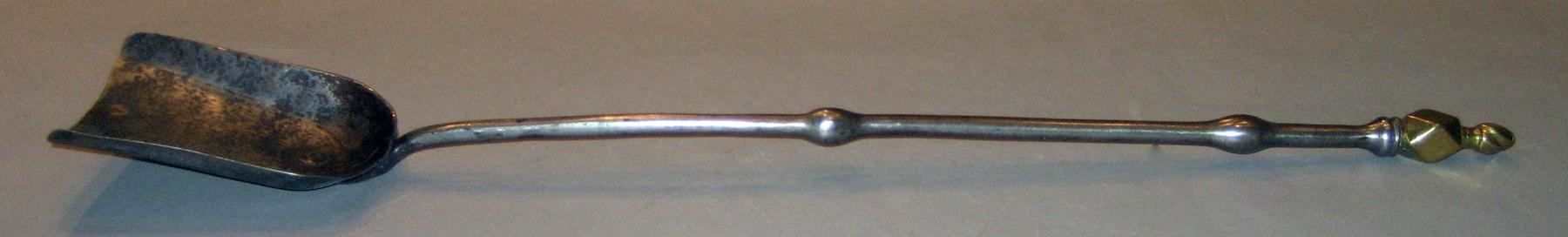 1961.0909 Shovel
