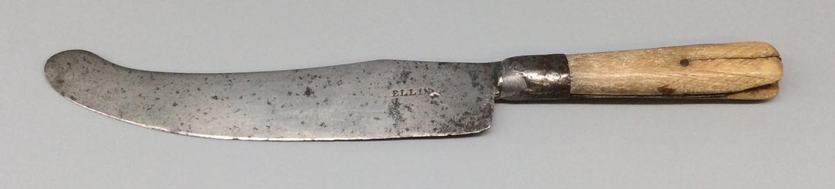 1955.0048.065 Knife, view 1