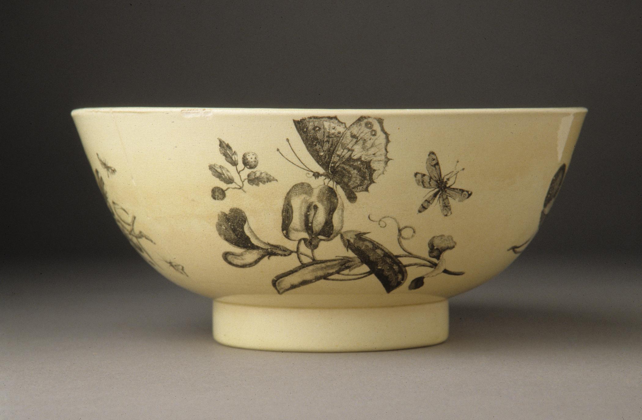 1961.0932 Bowl