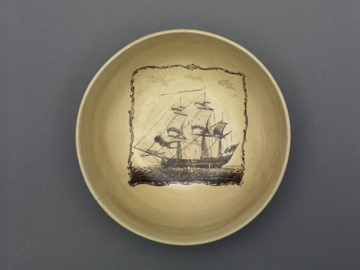 1961.0932 Bowl (inside)