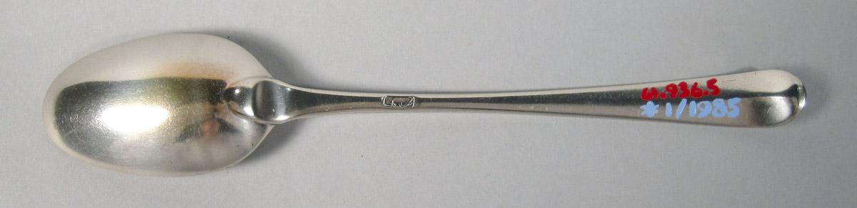 1961.0936.005 Silver Spoon underside