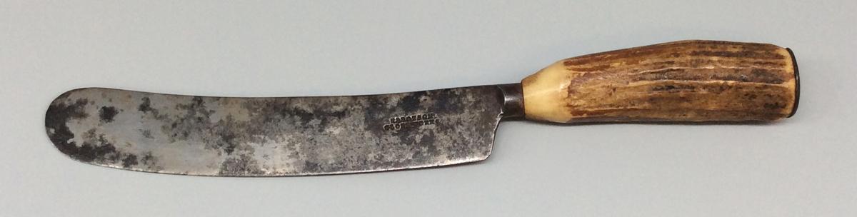 1955.0048.069 Knife, view 1