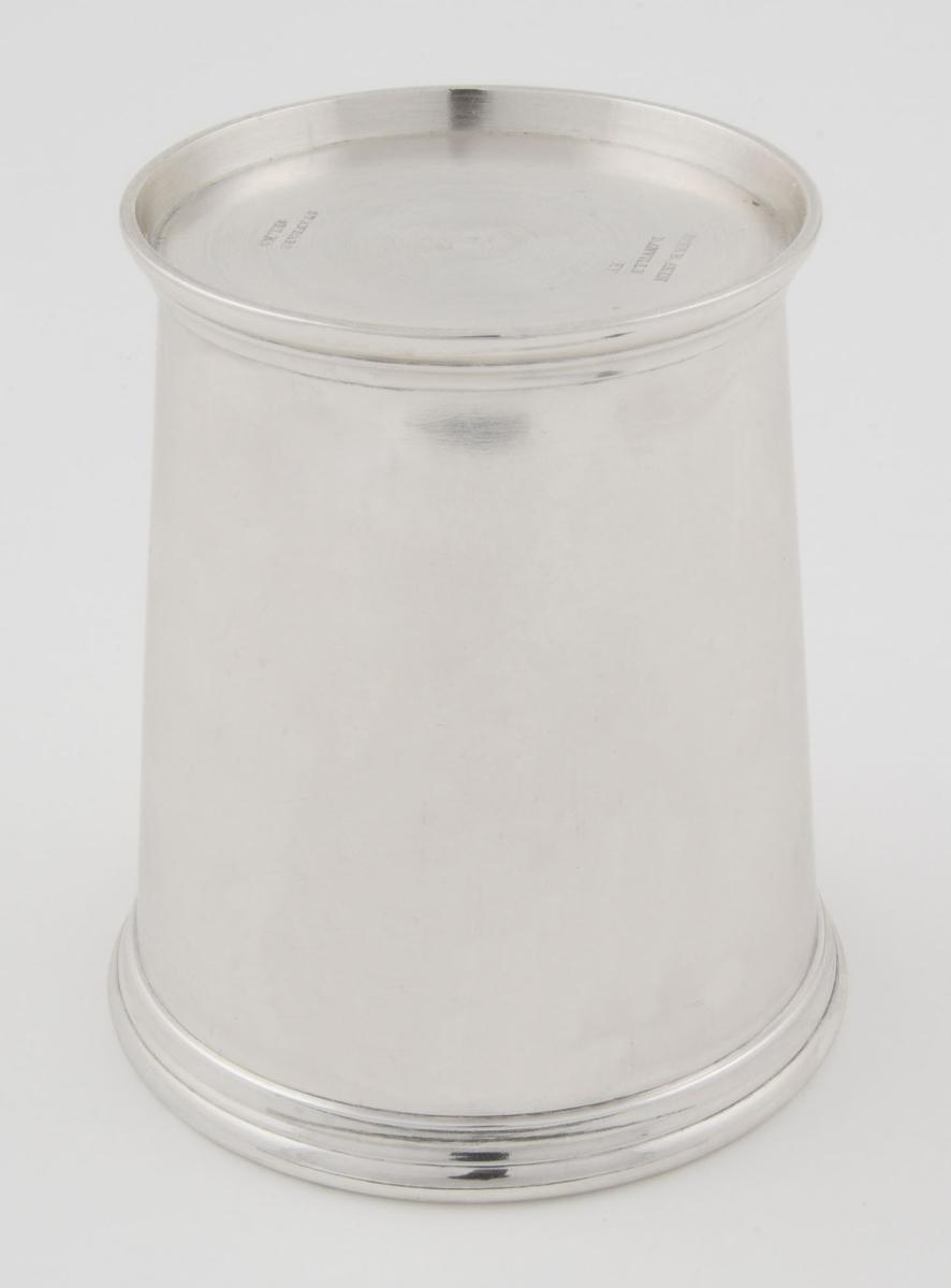 1961.0958.003 Beaker, View 2
