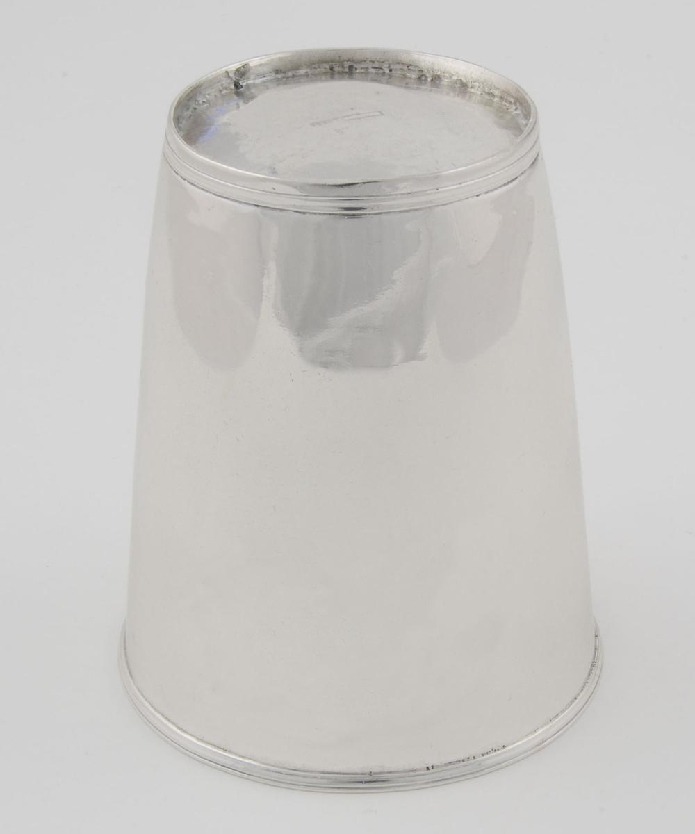 1961.0959.001 Beaker, View 2
